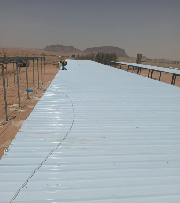 شركة سندوتش بنل جدة متخصصة في توريد وتركيب ألواح الساندوتش بانل بجميع أنواعها (PIR – PU – EPS – صوف صخري)، مع تنفيذ الهناجر والمستودعات والملاحق والغرف الجاهزة بجودة عالية وعزل ممتاز. نوفر أفضل سعر للمتر في جدة مع ضمان، سرعة تنفيذ، وتصاميم هندسية احترافية. سواعد طويق